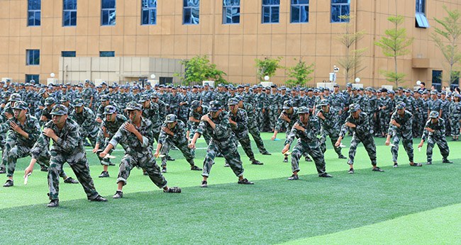 1599466040410468.jpg 匕首術(shù)方隊表演.JPG