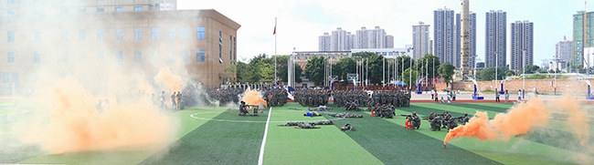 1599466076498620.jpg 戰(zhàn)術(shù)方隊表演.jpg