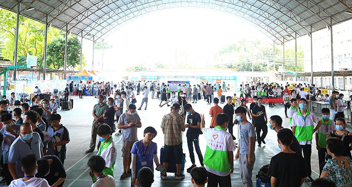 1630168760111024.jpg 迎新各項工作開展順利.jpg