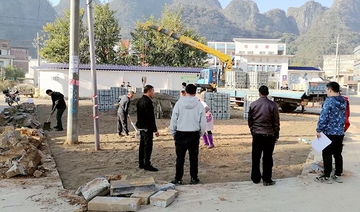 1639559044632927.jpg 老年人活動中心開工當(dāng)日.jpg