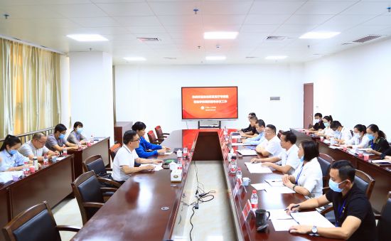 1667352991637971.jpg 1.自治區(qū)教育廳專家組蒞臨學(xué)校調(diào)研指導(dǎo)診改工作.jpg