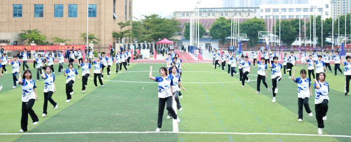 1699524974145366.jpg 8.團(tuán)體操表演.jpg