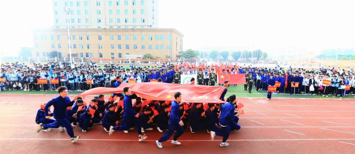 1699881925478895.jpg 22級消防2班入場式表演.jpg